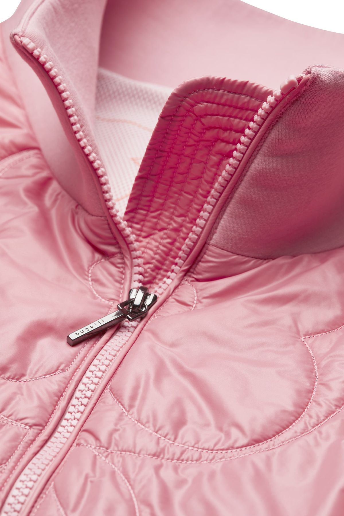 Женская демисезонная куртка Bugatti 560900 51263/730 Розовый 40