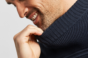 С чем носить мужской свитер: главные тенденции сезона