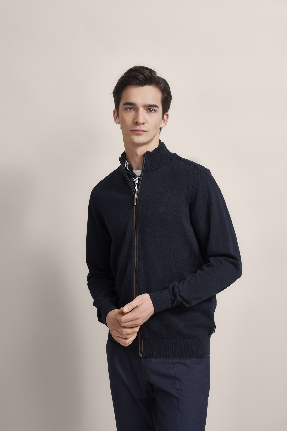 Bugatti Knit/Nylon Quilt Bomber - 7600-45556 390